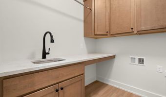 1765 Fairview Dr, Allegan, MI 49010