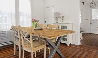 43 Howard St, Newport, RI 02840