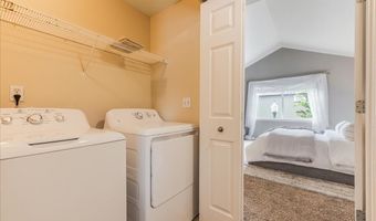 17538 SW LAWTON St, Beaverton, OR 97003