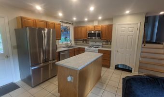72 Tabor Cir, Albany, NH 03818