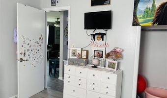 202 W Walnut St, Bainbridge, IN 46105