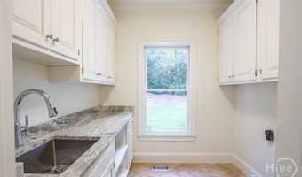115 Melbourne Dr, Athens, GA 30606