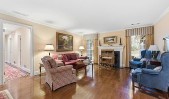 1355 Sherry Dr, Alpharetta, GA 30009