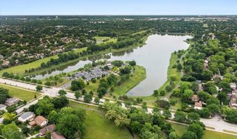 1738 E JONQUIL Ter, Arlington Heights, IL 60004
