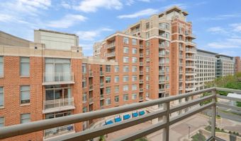 3650 S GLEBE Rd 638, Arlington, VA 22202