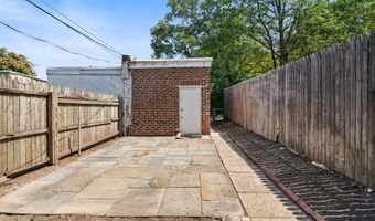 4009 LAURISTON St, Philadelphia, PA 19128