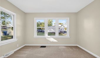 2185 Stahl Rd, Akron, OH 44319