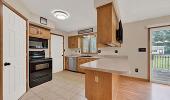 13 SPRINGWOOD Dr, Dover, DE 19904