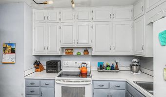 1102 Curtiss Ave, Ames, IA 50010