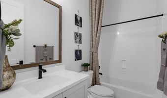 1151 E PEACH TREE Dr, Chandler, AZ 85249