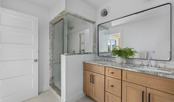 104 Second St, Newport, RI 02840