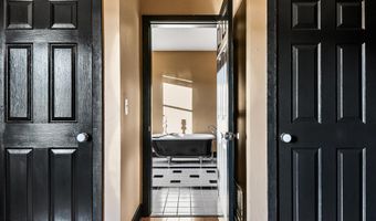 35369 S Pinnacle Pl, Black Canyon City, AZ 85324