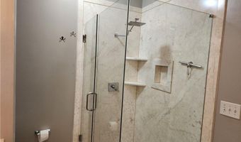232 Edinburgh Ct 232, Alpharetta, GA 30004