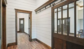 507 N Wickham St, Alvord, TX 76225