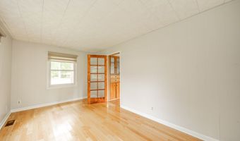 2217 Melody Ln, Anderson, IN 46012