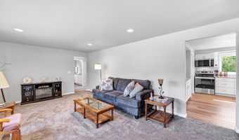 N9598 NOE Road, Appleton, WI 54915