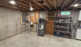 37 Camp Loop Rd, Bartlett, NH 03812