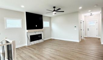 1946 Tuscany Dr SE, Altoona, IA 50009