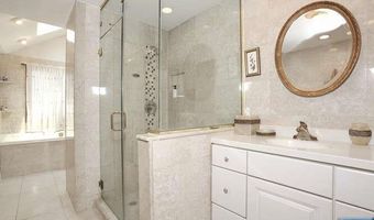64 Lunn Ave, Bergenfield, NJ 07621