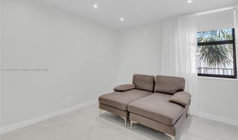 20441 NE 30th Ave 424-9, Aventura, FL 33180