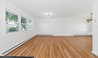 943 WOODFORD Dr, Dover, DE 19904