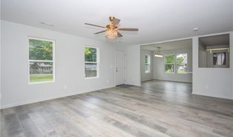 1706 SIMPSON St, Alexander City, AL 35010
