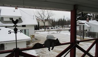 430 Bridge Ave, Alma, MI 48801