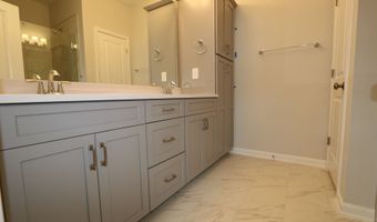 2730 Hunter Woods Dr, Apex, NC 27502