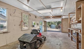 624 Crowson Rd, Ashland, OR 97520