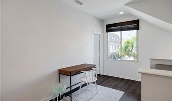 5515 Palm Dr, Hawthorne, CA 90250
