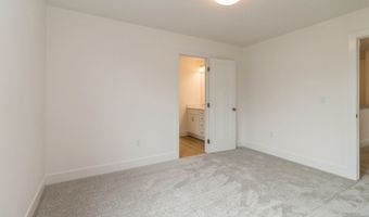 143 10th Ave NE, Altoona, IA 50009