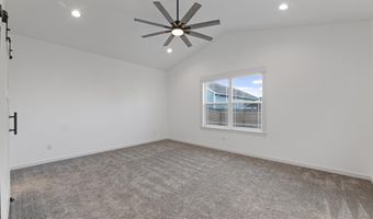 1240 Lighthouse Ln, Brookings, OR 97415