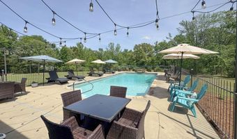 1311 Harmon Rd, Batesville, MS 38606