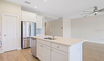 5420 SILVER SUN Dr, Apollo Beach, FL 33572