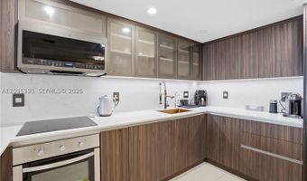 20505 E Country Club Dr 1739, Aventura, FL 33180