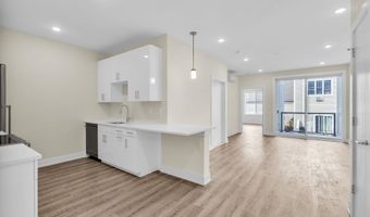 521 Lake Ave 204, Asbury Park, NJ 07712