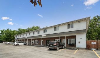 70 Circle Dr 1, 2, 3, 6, 8, North Liberty, IA 52317