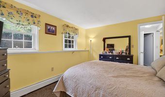 40 Cedar Rd, Clinton, CT 06413