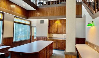1725 CAREY Ave, Cheyenne, WY 82001