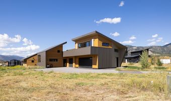 356 COLUMBINE St, Alpine, WY 83128