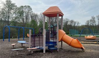 184 Southern Vly, Adams Twp., PA 16046