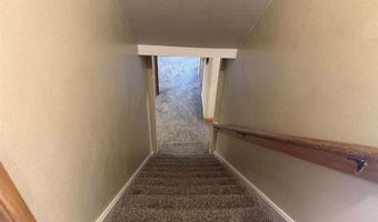 331 S 4th St, Akron, IA 51001