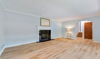 3833 Tanglewood Dr, Ashland, KY 41102