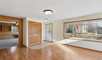 302 Benton St, Anoka, MN 55303