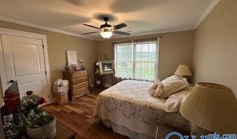 2102 Kuykendall Rd, Albertville, AL 35951