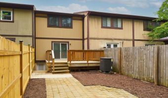 421 KNOTTWOOD Ct, Arnold, MD 21012