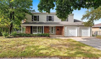 1909 N NICHOLAS St, Appleton, WI 54914