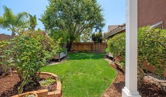 2933 Via Emerado, Carlsbad, CA 92009