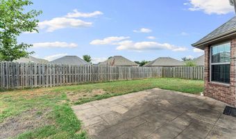 605 SW Milestone Rd, Bentonville, AR 72712