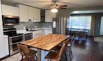 1311 Bluff St, Alden, IA 50006